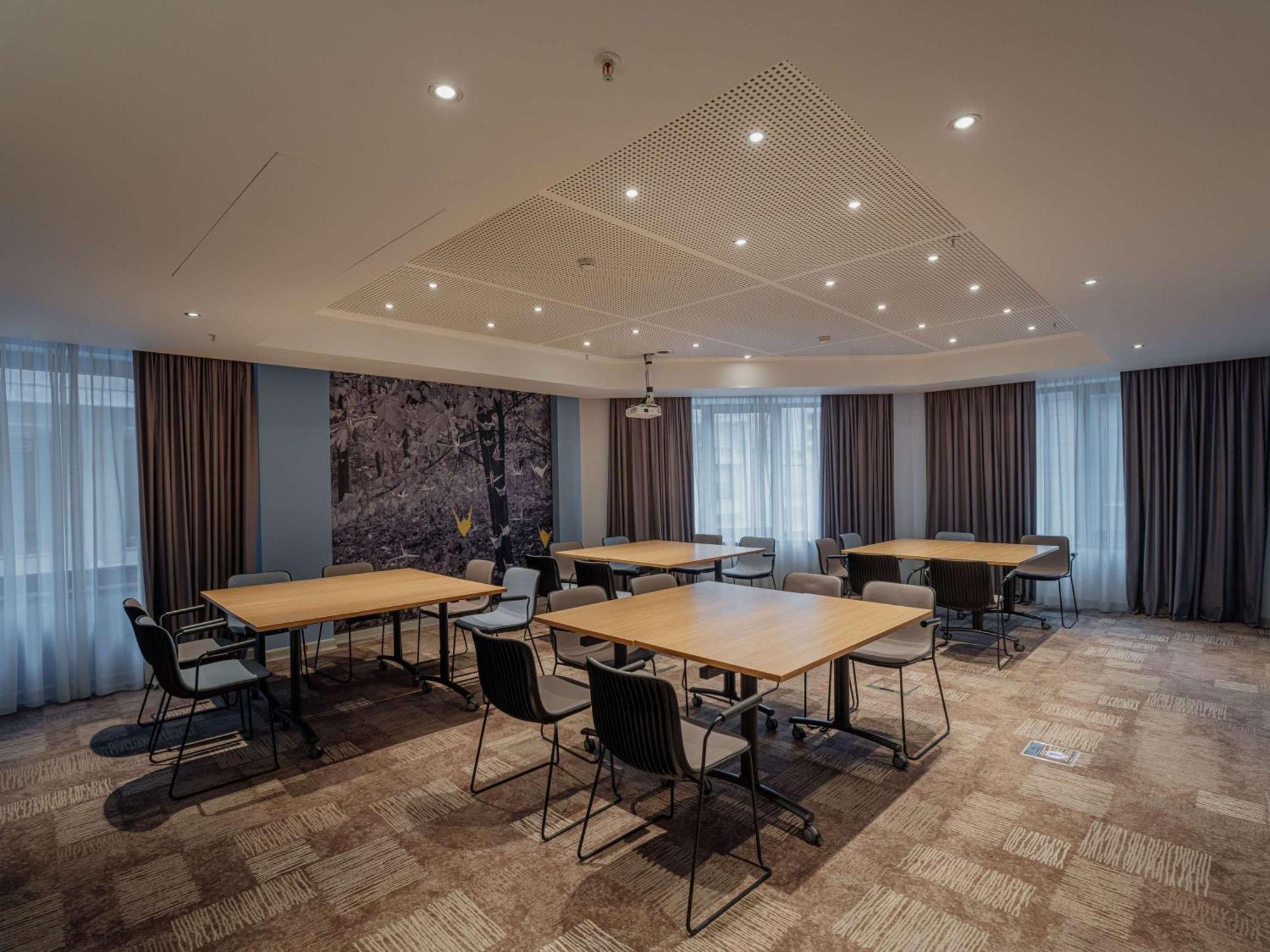 Ibis Yerevan Center ภายนอก รูปภาพ